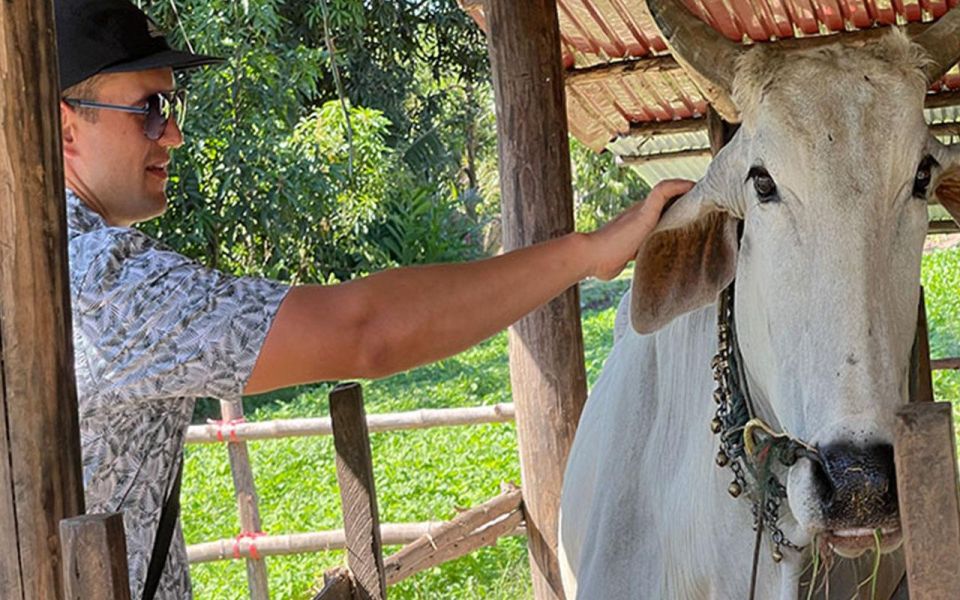 4 Hours-Siem Reap Authentic Village and Homemade Whisky - Local Food and Drink