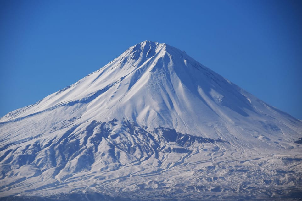 A Breathtaking Tour of Khor Virap With Wine Tasting Included - Stunning Views of Mount Ararat