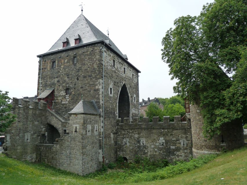 Aachen - Historic Walking Tour - Historic Buildings and Structures