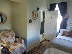 Abbey House Inn - Activities and Amenities