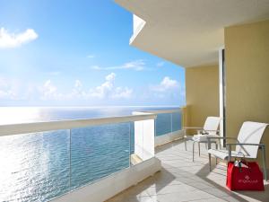 Acqualina Resort and Residences - Guest Experience and Feedback