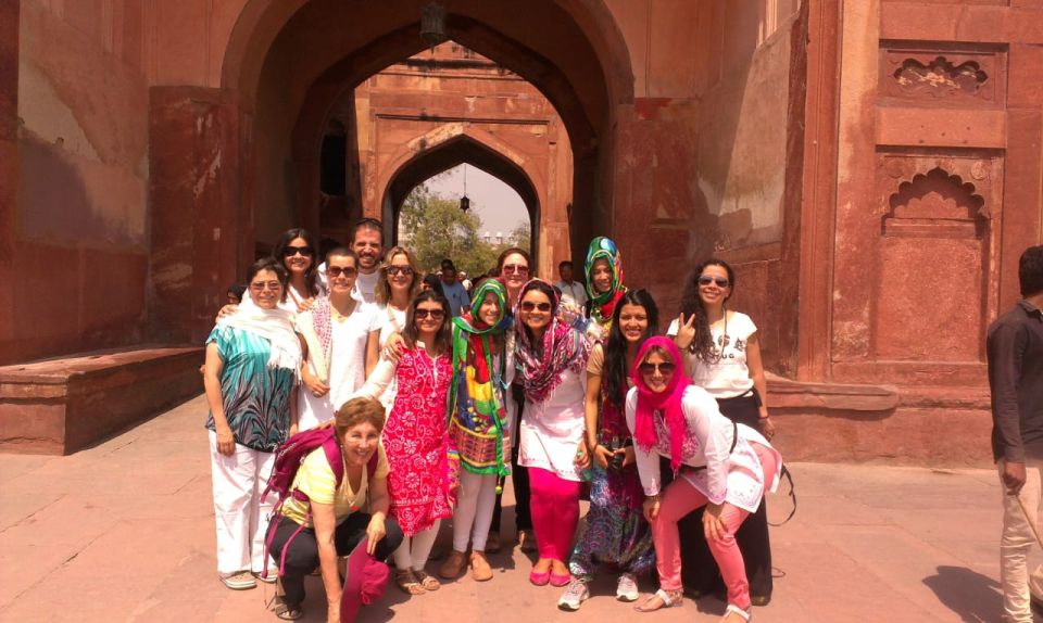 Agra Taj Mahal - Agra Fort Tour by Gatiman Superfast Train - Tour Guide and Language Support