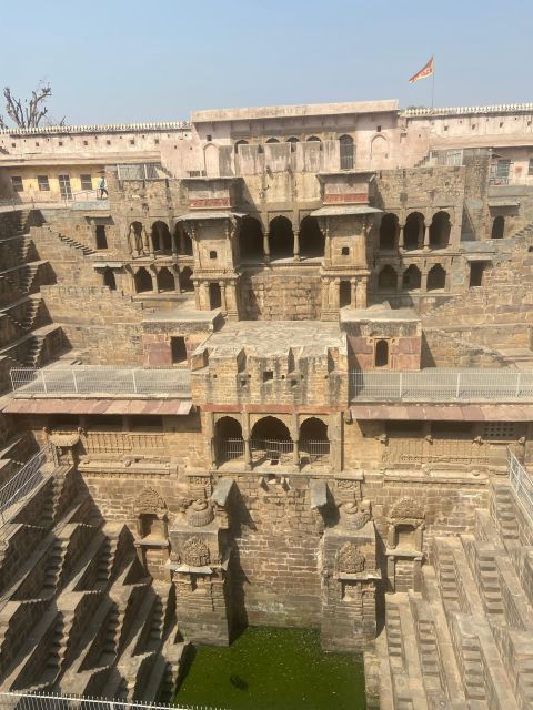 Agra to Jaipur With Guided Fatehpur Sikri & Abhaneri Tour - Customer Reviews