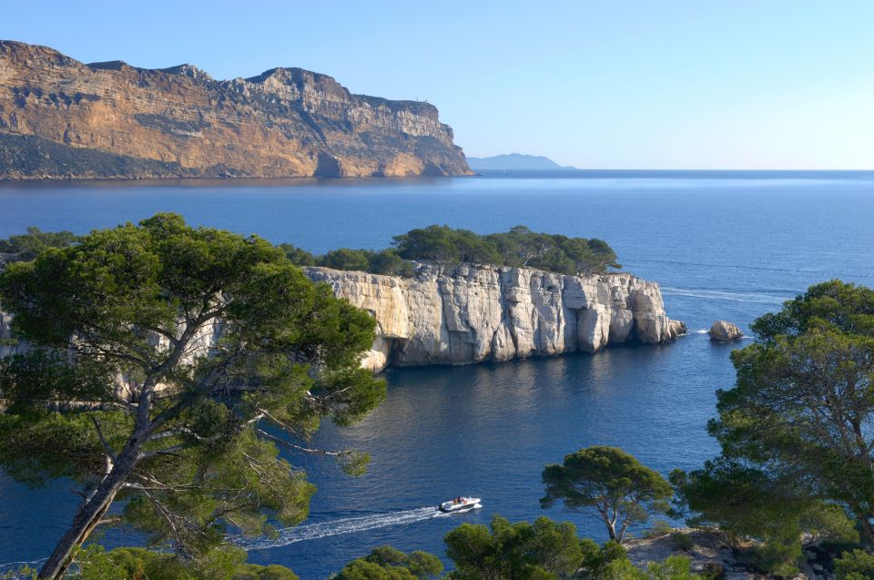 Aix-en-Provence: Cassis Boat Ride and Wine Tasting Day Tour - Important Information