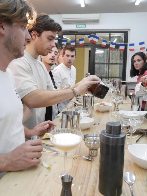 Aix En Provence: Cocktail Workshop in a Producer Bar - Local Products Exploration