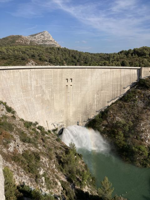 Aix-en-Provence: E-Bike Tour of Mount Sainte-Victoire - Participant Requirements