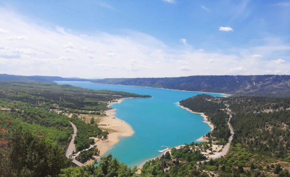 Aix-en-Provence: Verdon Canyon & Moustiers-Sainte-Marie - Relaxation at Lake Sainte-Croix