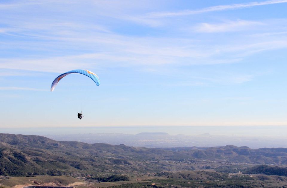 Alicante and Santa Pola: Tandem Paragliding Flight - Meeting Point and Language Options