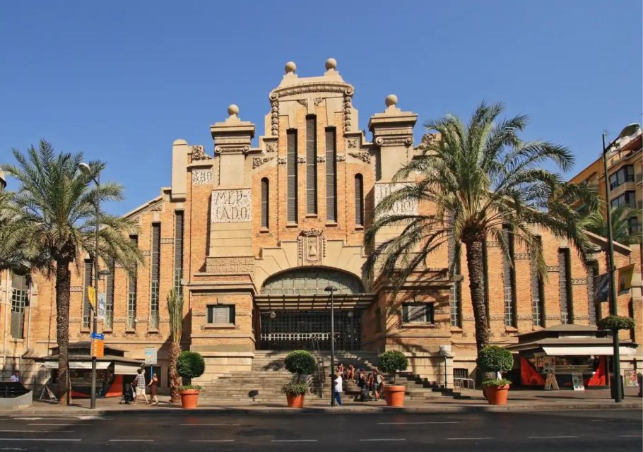 Alicante: Bullring and Central Market Gastronomic Tour - Languages and Accessibility