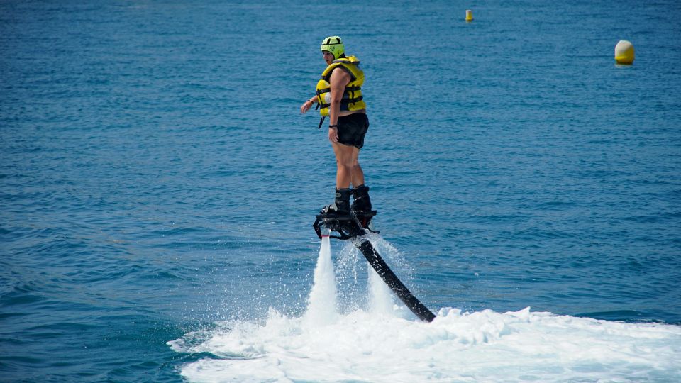 Alicante: Flyboarding Experience With Instructor - Meeting and Preparation