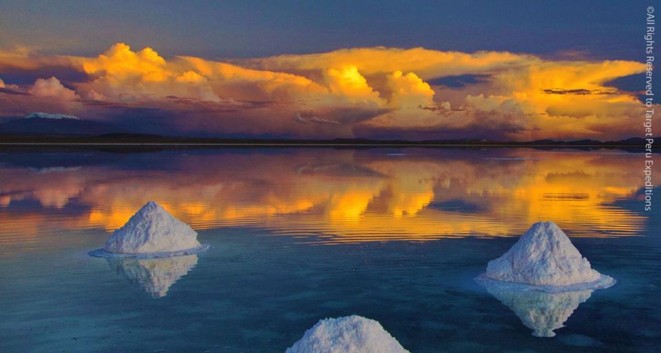 Amazing Salar Uyuni 3 Days / 2 Nights. - Meals Included