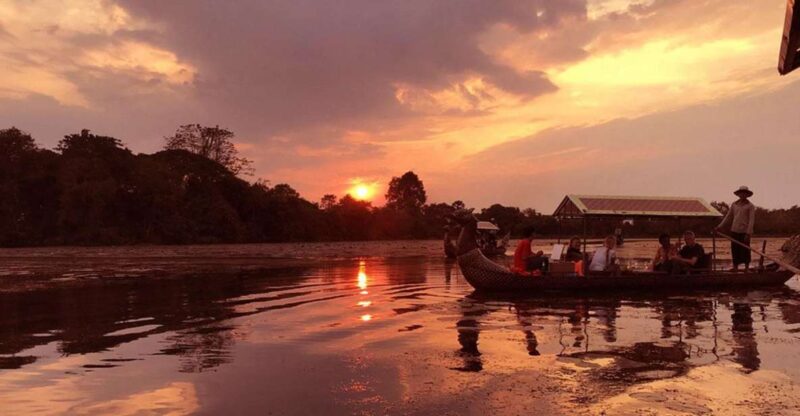 Amazing Sunset With Angkor Gondola Boat Ride - Best Photography Spots