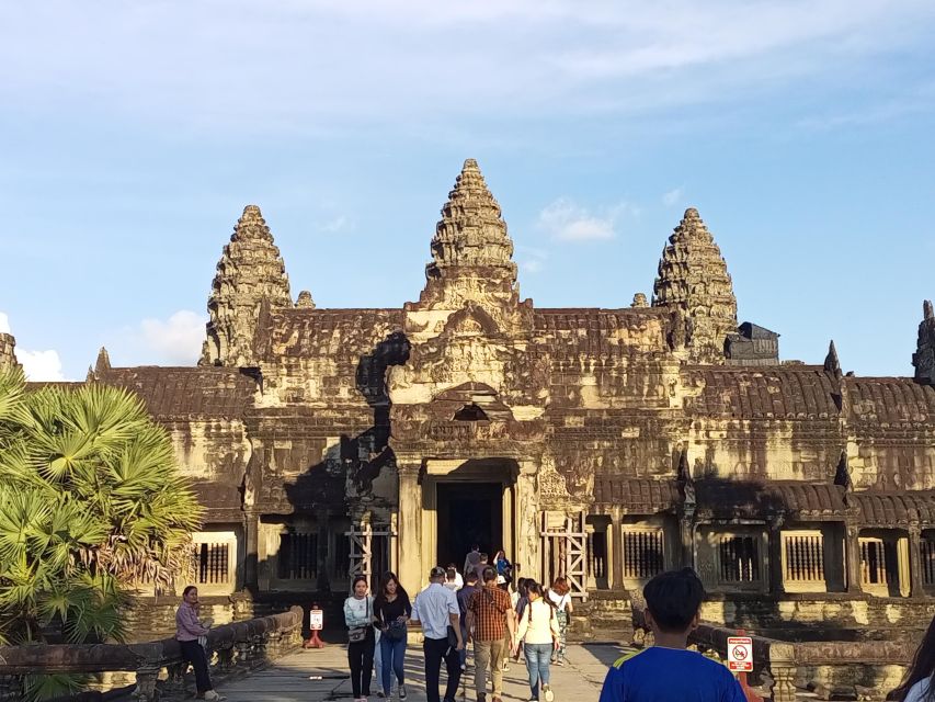 Angkor Adventure Small Group Private Tour - Important Information