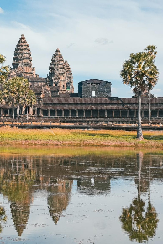 Angkor Wat Experience Temple Pass and Siem Reap Food Tour - Transportation Options