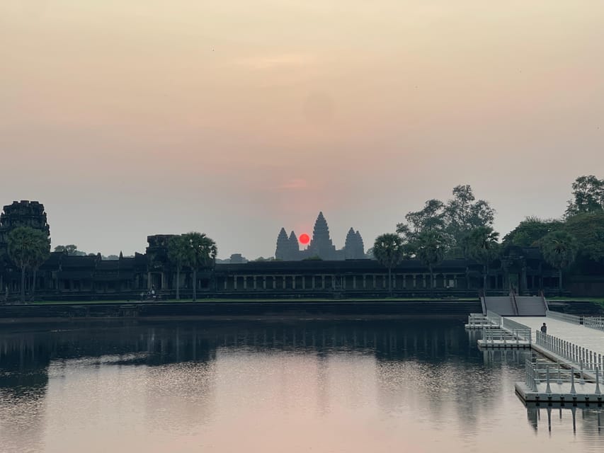 Angkor Wat Sunrise Small Group Tour in Siem Reap - Important Information