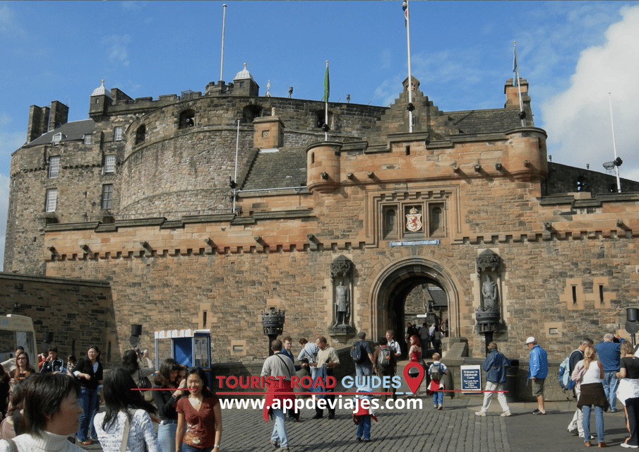 App Self-Guided: Tour Edinburgh in Scotland - User Instructions for Download