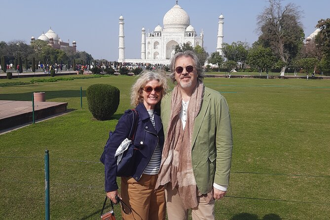 Approved Tour Guide Available In Agra. - Customer Experiences