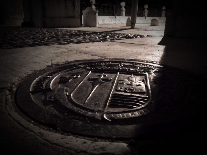 Aranjuez: Mystery and Legends Guided Nighttime Walking Tour - Important Information