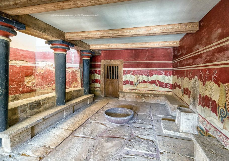 Archaeological Museum & Knossos Palace Guided Tour Half Day - Participant Information