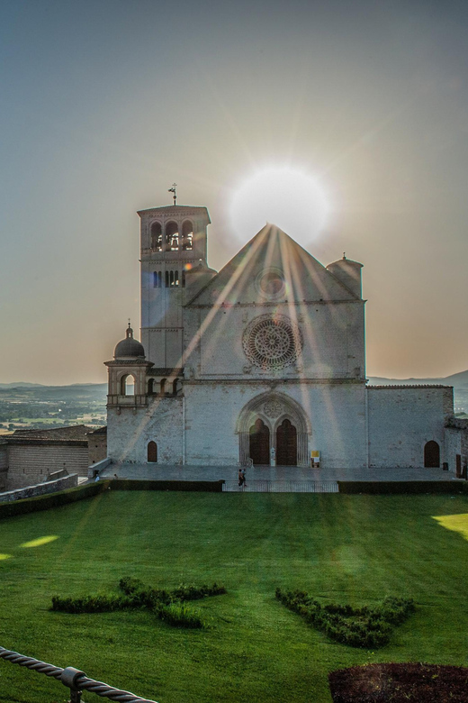 Assisi: St. Francis Basilica and Assisi Underground Tour - Meeting Point Details