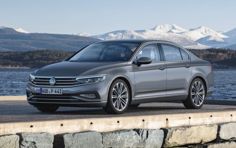 Athens: Athens Airport to Piraeus Port Private Transfer - Booking Information