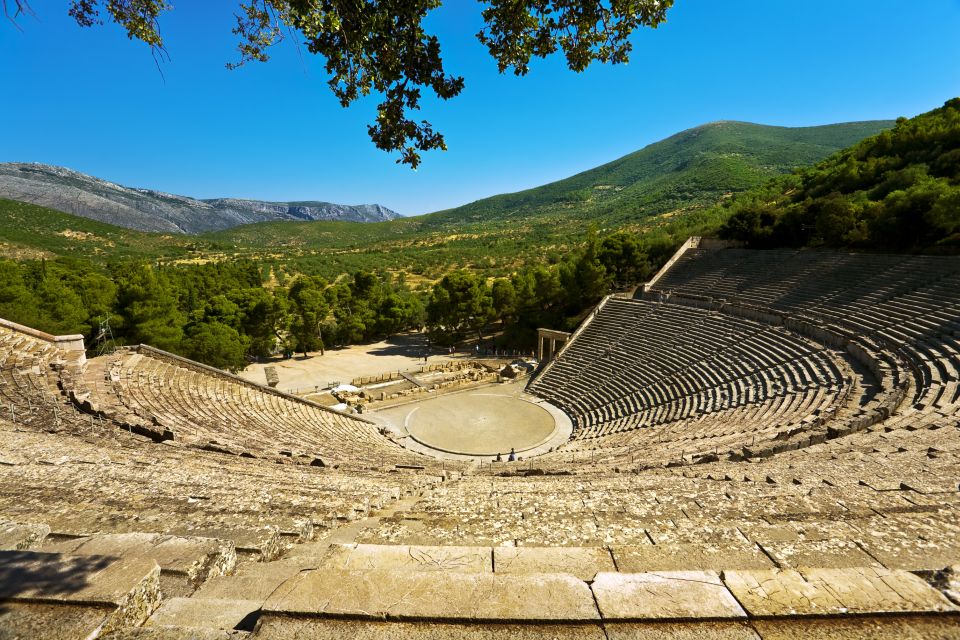 Athens: Peloponnese Highlights Day Trip and V.R. Audio Guide - Comfort and Amenities