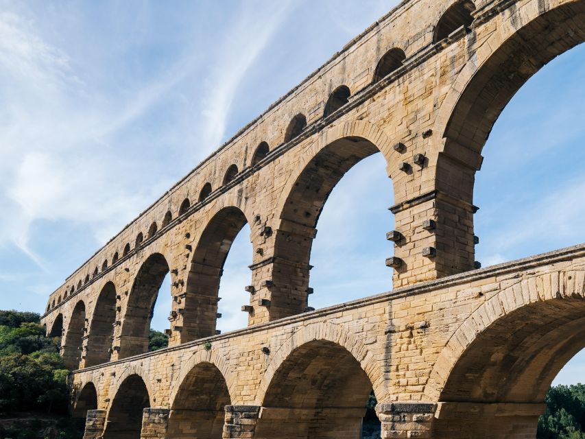 Avignon: Pont Du Gard, Saint Remy and Les Baux Half-Day Tour - Customer Reviews