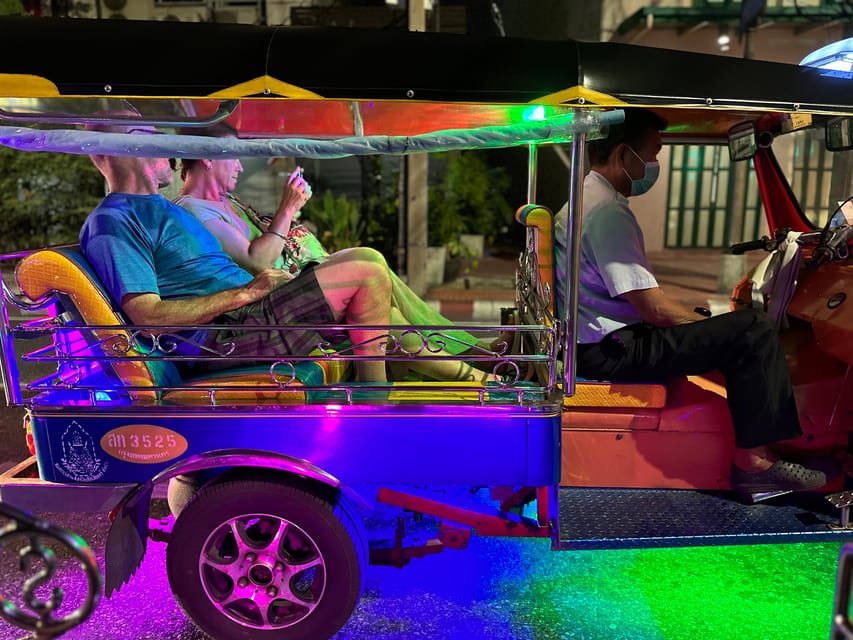 Bangkok: A 4 Hours Tuk Tuk Sightseeing Tour Iconic Landmarks - Participant Information