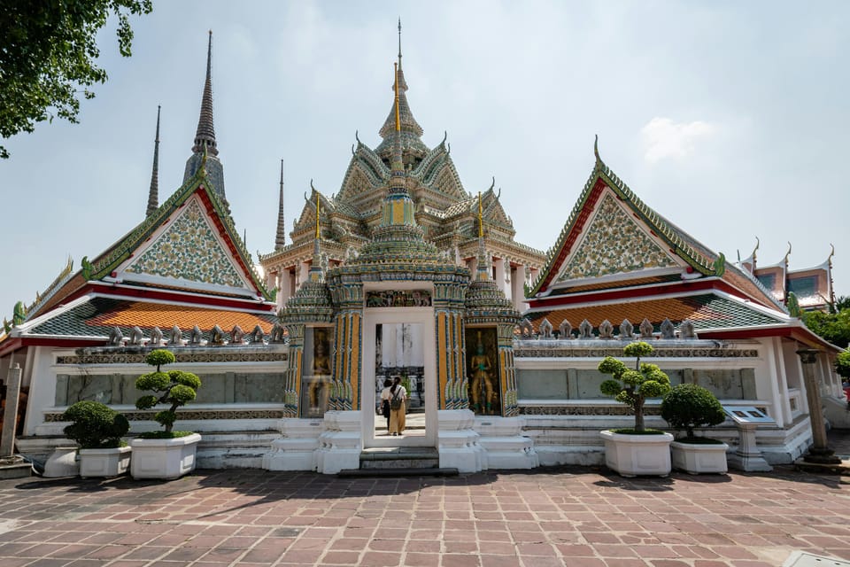 Bangkok: Experience Songkran in Cultural Heart of City - Inclusions and Add-ons