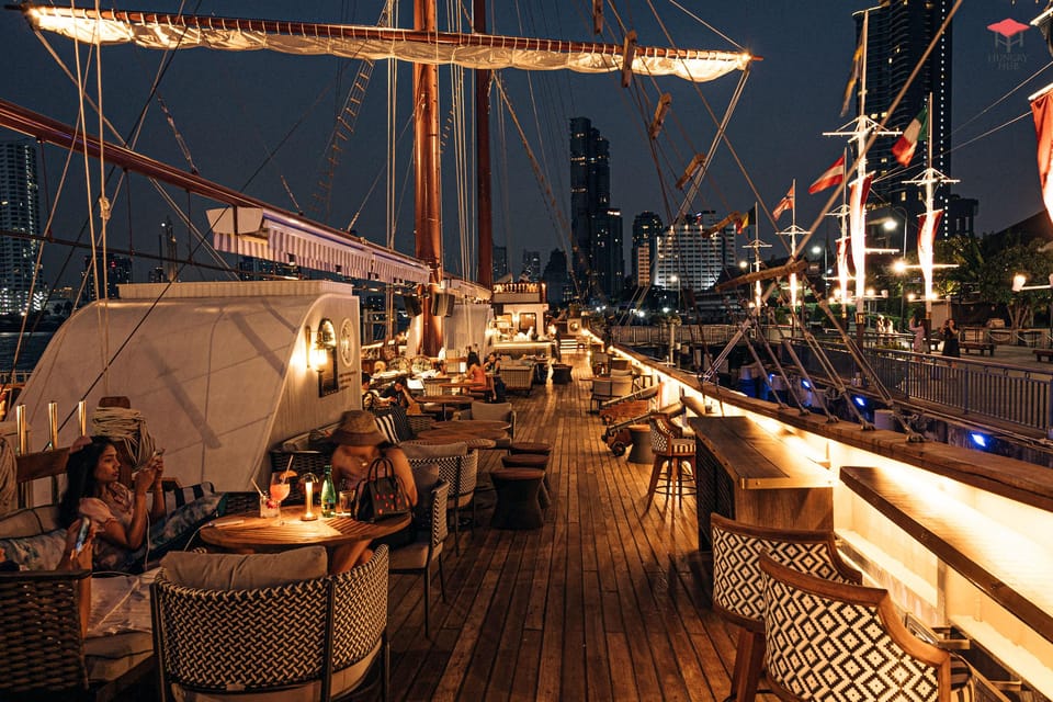 Bangkok: Sirimahannop (Asiatique The Riverfront) - International and Thai Cuisine