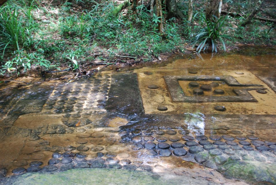 Banteay Srei Temple and Kbal Spean Trekking Private Tour - Booking Information