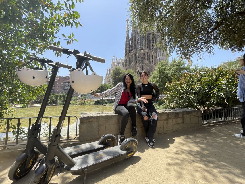 Barcelona: 3-Hour Sagrada Familia Escooter Tour - Customer Reviews