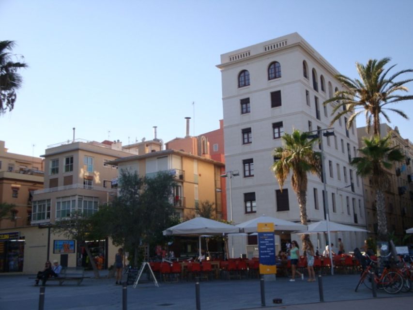 Barcelona: Faces of the City Bike Tour - Meeting Point and Cancellation