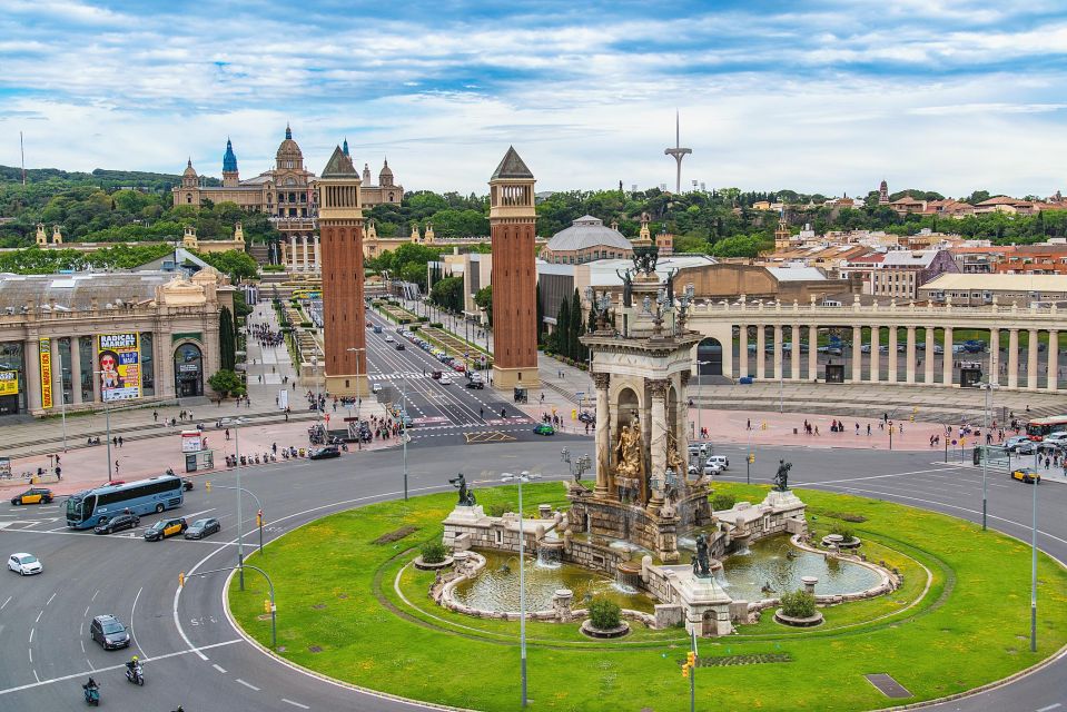 Barcelona Gothic Quarter in 1 Day: Walking Tour - Audioguide - What to Bring