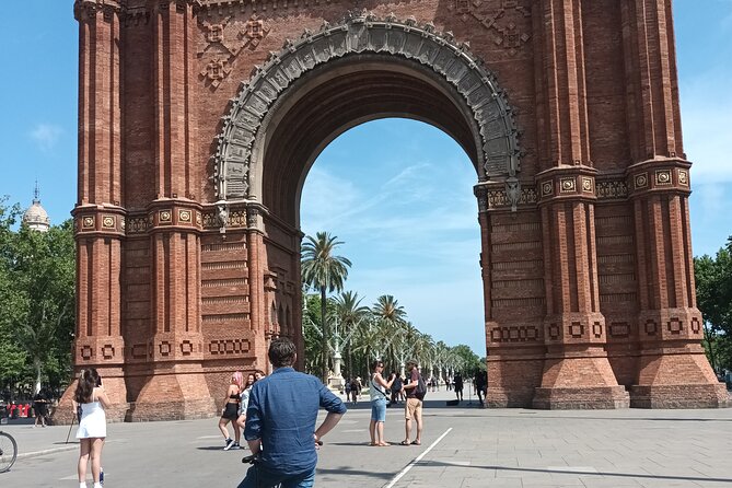 Barcelona Highlights Bike Tour - Parc De La Ciutadella