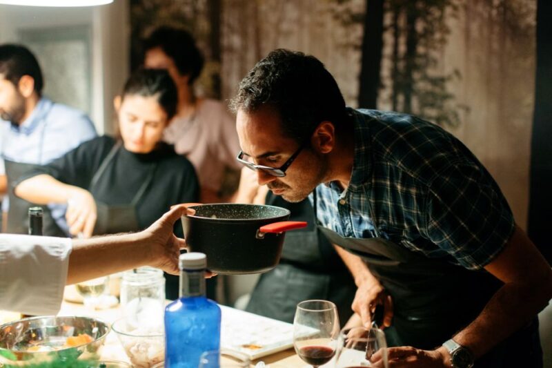 Barcelona: Paella Cooking Workshop and Market Tour - Inclusive Offerings