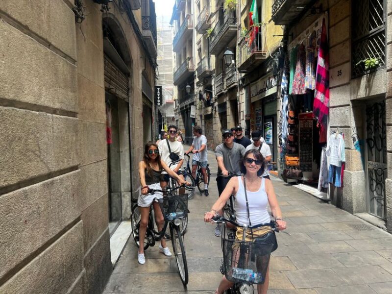 Barcelona: Sagrada Familia Private E-Scooter Tour - Included and Excluded