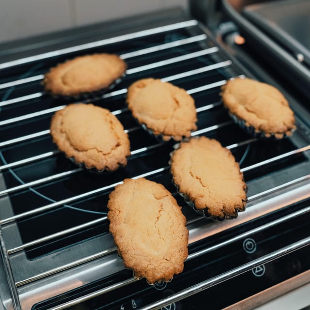 Bari: Bake and Enjoy Apulian Desserts - Booking Process