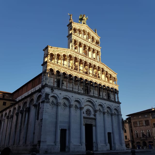 BASIC Lucca: Guided Tour of the Historic Center - Tour Duration