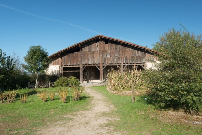 Basque Press Farm and Traditional Cider House With Transport - Important Information