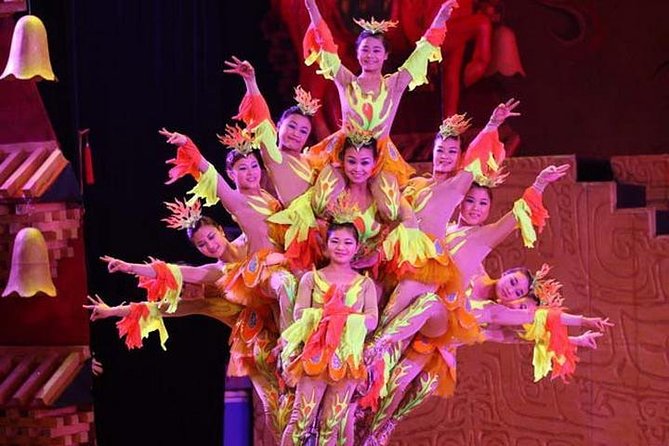 Beijing Evening Acrobatic Show in Red Theater + Private Transfer - Guest Reviews and Ratings