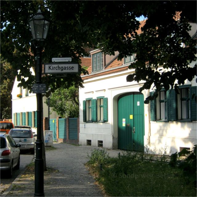 Berlin: 2.5-Hour Neighborhood Tour of Neukölln - Historical Significance