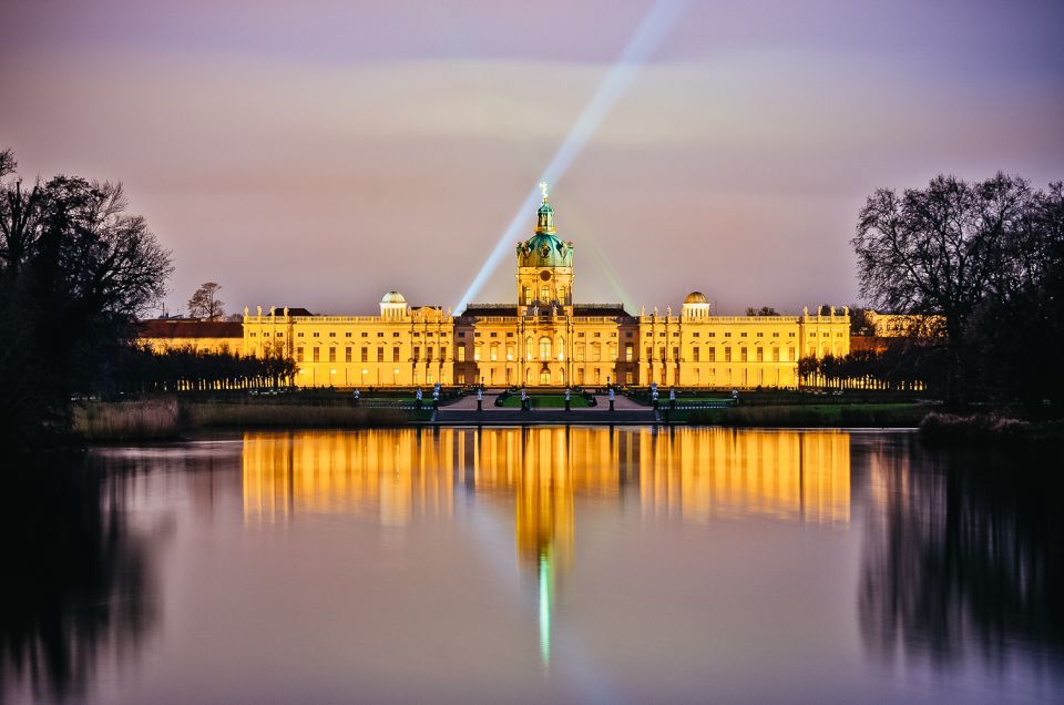 Berlin: Evening City Sightseeing Cruise - Departure Details