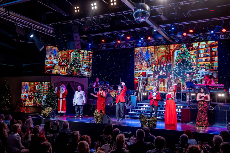 Berlin: Stars in Concert Christmas Special - Accessibility and Participation