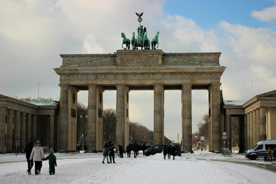 Berlin Uncovered: Private Guided Walking Exploration - Museum Island