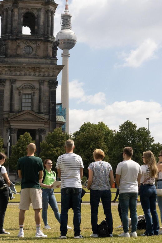 Berlin Walking Tour: Gendarmenmarkt to Tv-Tower - Transportation Information