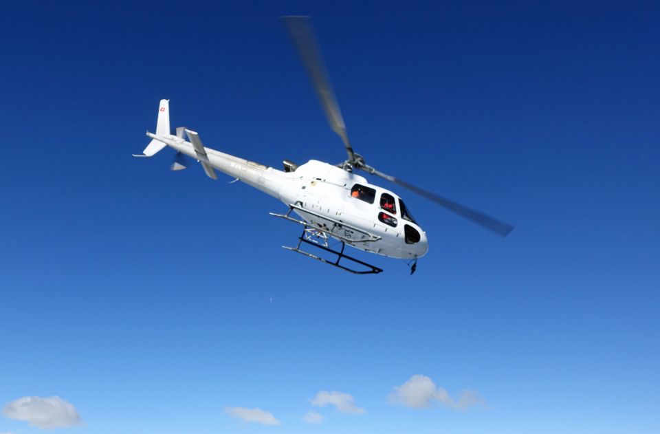 Bern: Private 54-Min Lakeland Helicopter Tour-up to 3 People - Inclusions and Exclusions