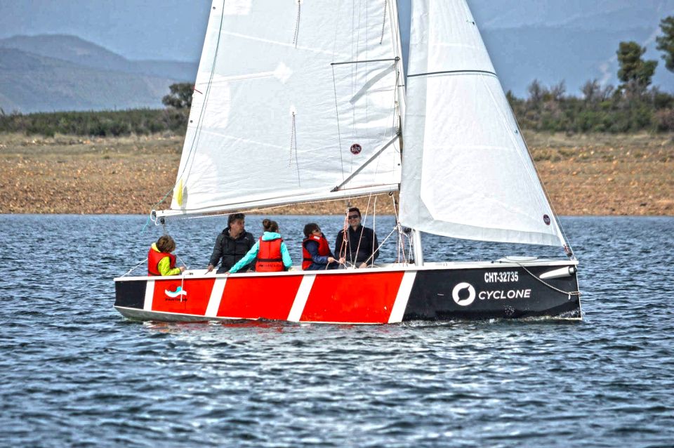 Berrocalejo: Sailing Class in Natural Park - Frequently Asked Questions