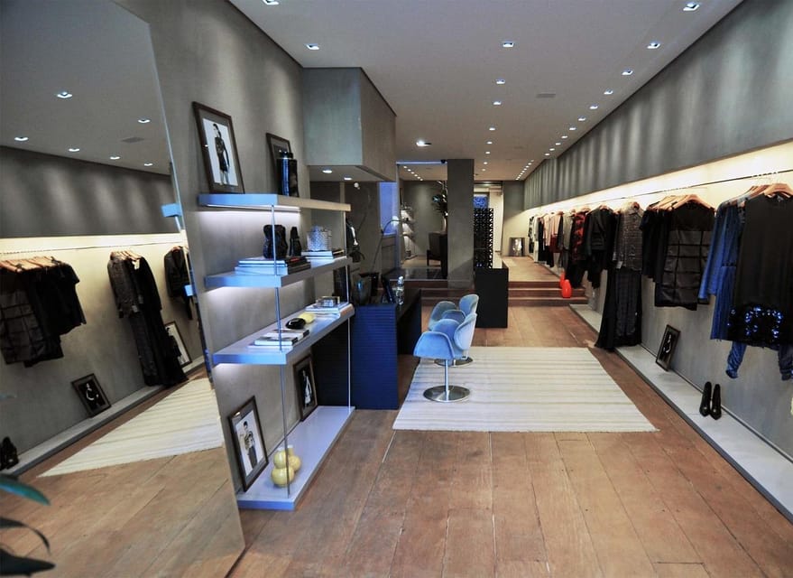 Best of Fashion and Outlets Tour in Milan - Guided Experience and Expertise