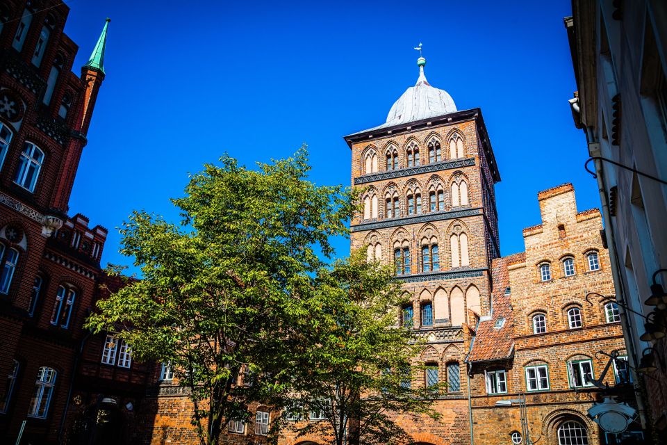 Bike Tour of Lubeck With Top Attractions and Private Guide - Booking and Cancellation